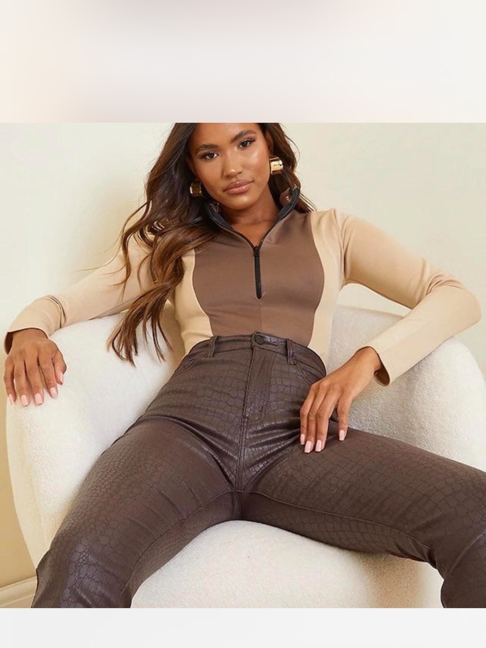 PrettyLittleThing NWOTBeige Scuba Contrast Panel Long Sleeve Bodysuit - Picture 2 of 3